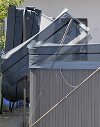 Systèmes de retrait de couvertures pour spa
